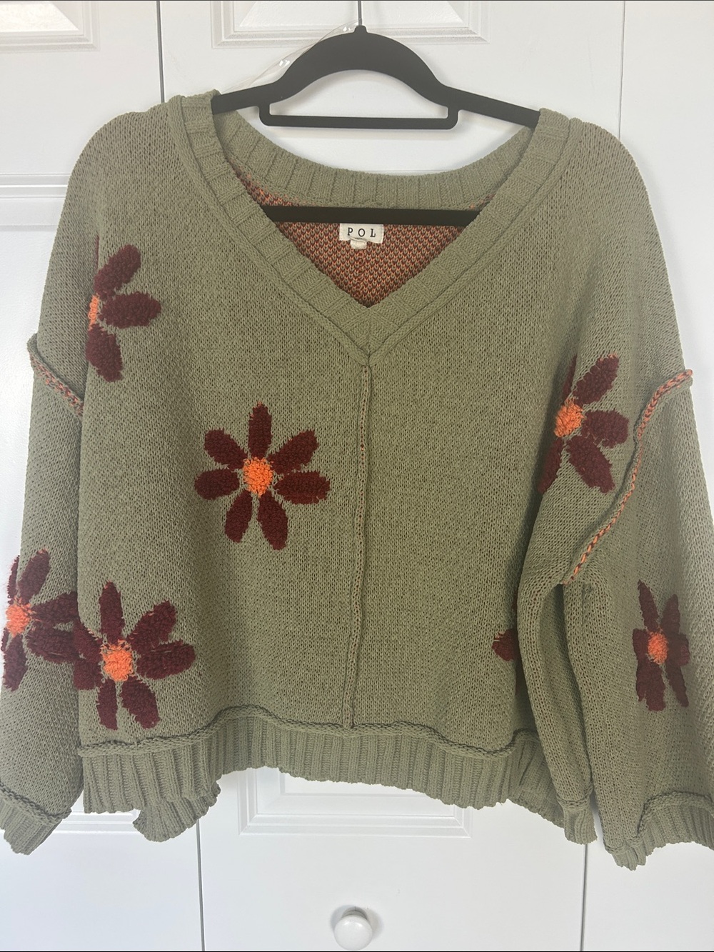 POL Olive V-Neck Sweater with Floral Appliqué Size Medium